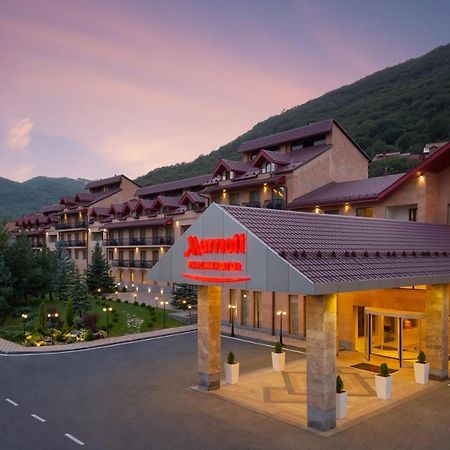 Отель Tsaghkadzor Marriott Экстерьер фото