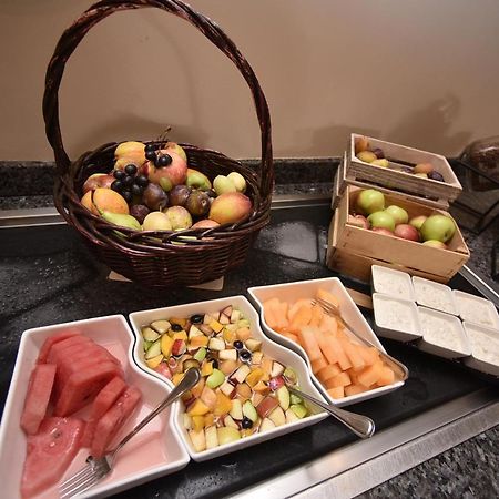 Отель Tsaghkadzor Marriott Экстерьер фото