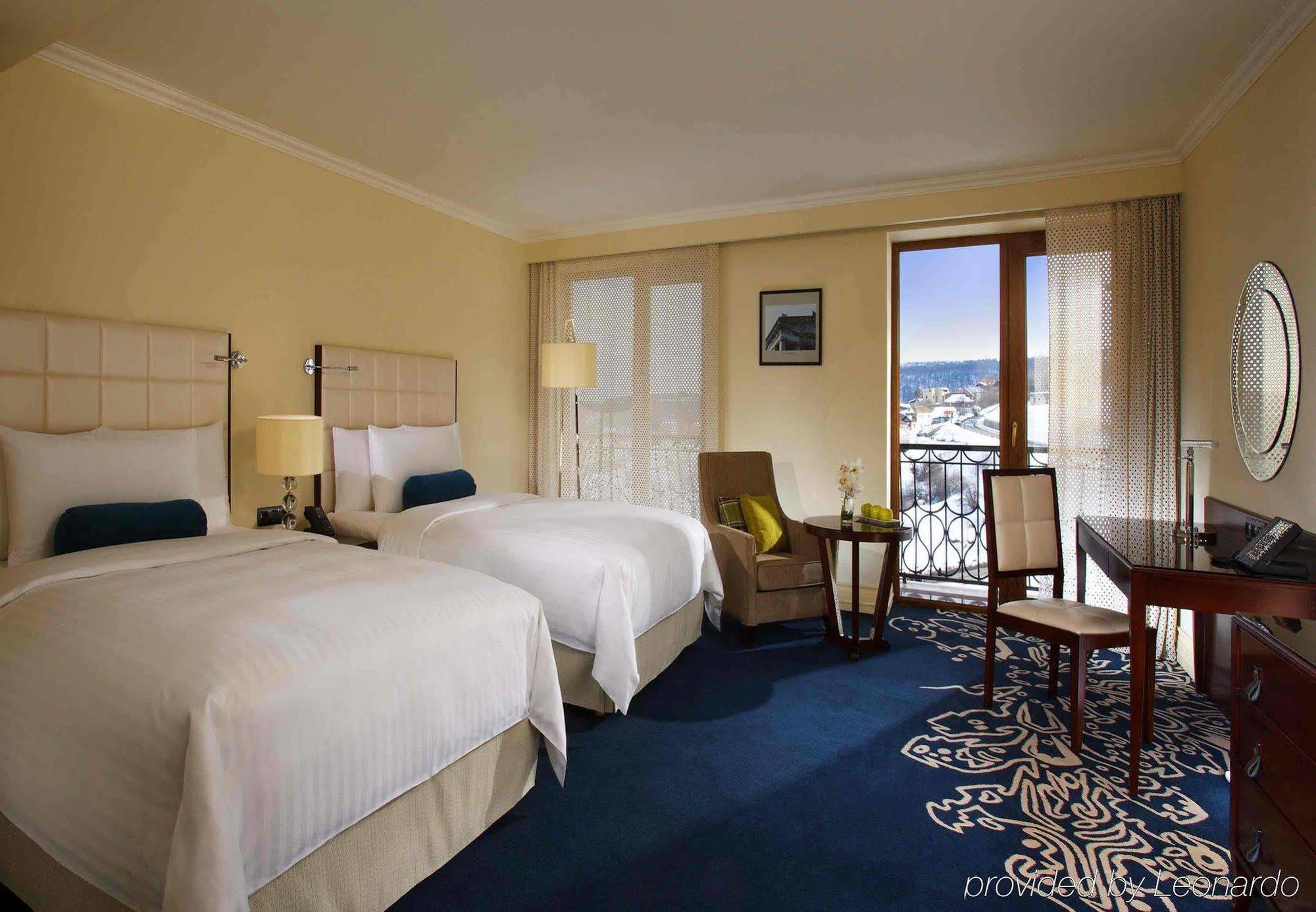 Отель Tsaghkadzor Marriott Экстерьер фото