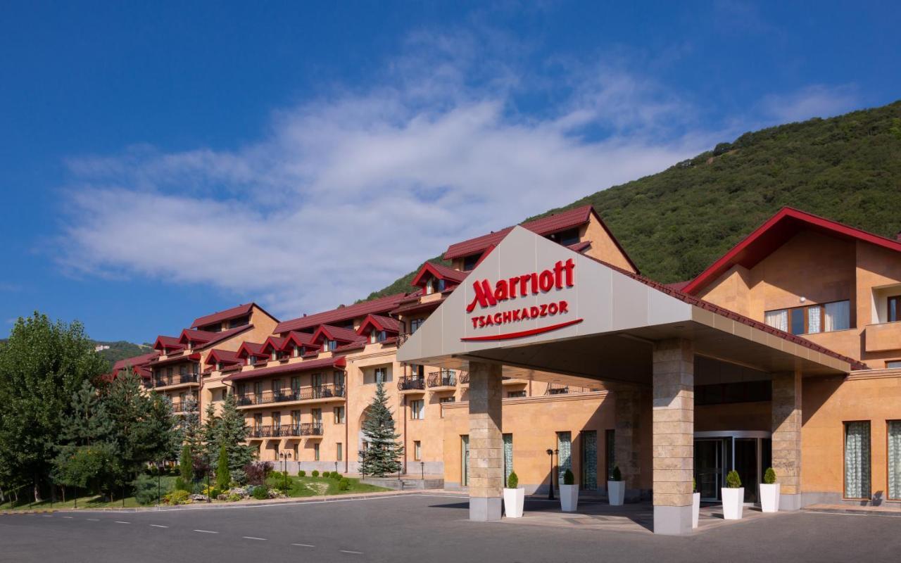 Отель Tsaghkadzor Marriott Экстерьер фото