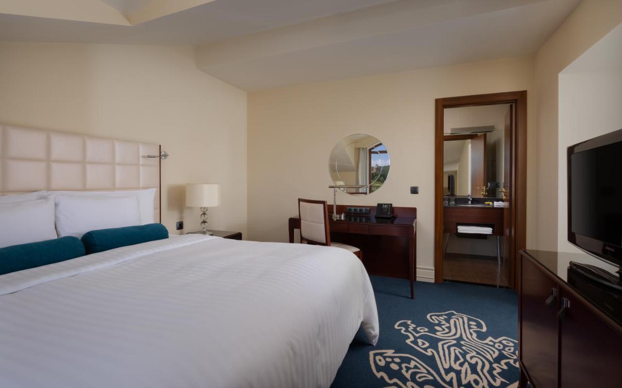 Отель Tsaghkadzor Marriott Экстерьер фото