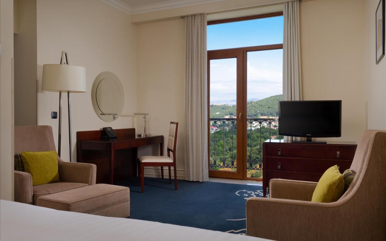Отель Tsaghkadzor Marriott Экстерьер фото